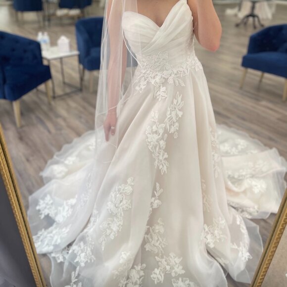 Allure Bridals Wedding Dress A1257 - Picture 1 of 2